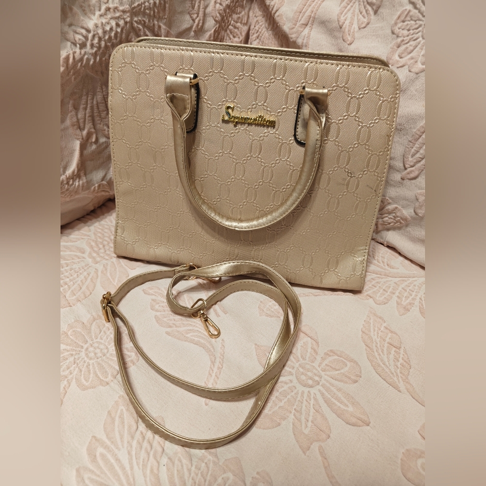Elegant Cream Handbag